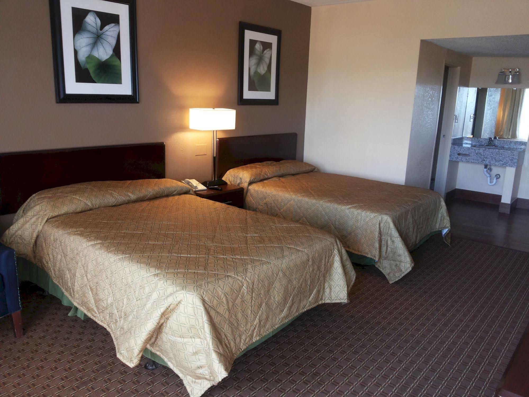 Diamond Inn & Suites Richmond Luaran gambar
